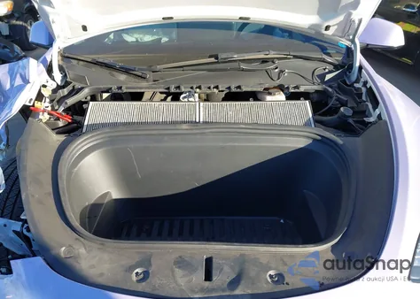 2021 Tesla Model Y Long Range Dual Motor All-Wheel Drive из США, поврежденный, VIN 5YJYGDEE8MF298699